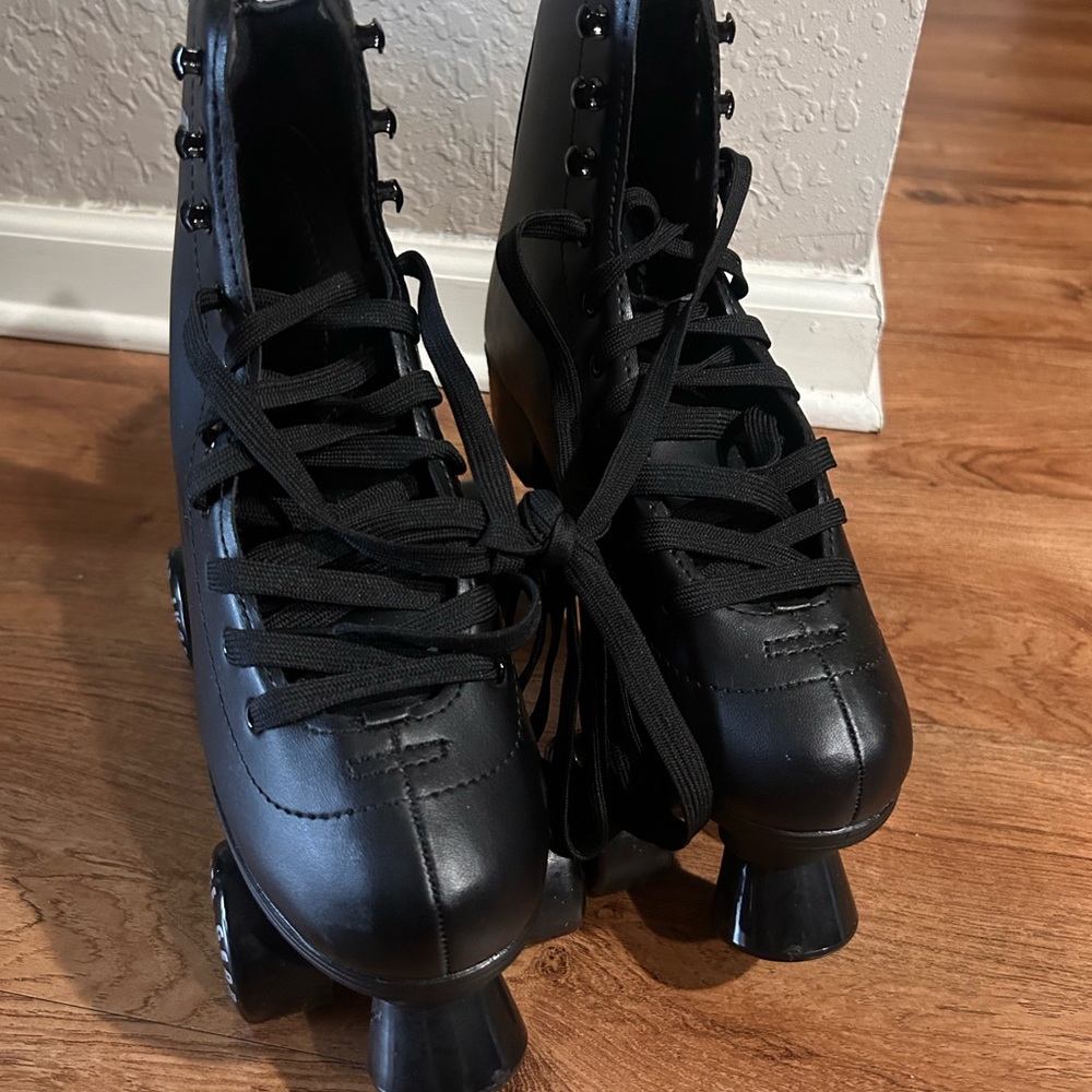 Women's Black Athletic Roller Skates